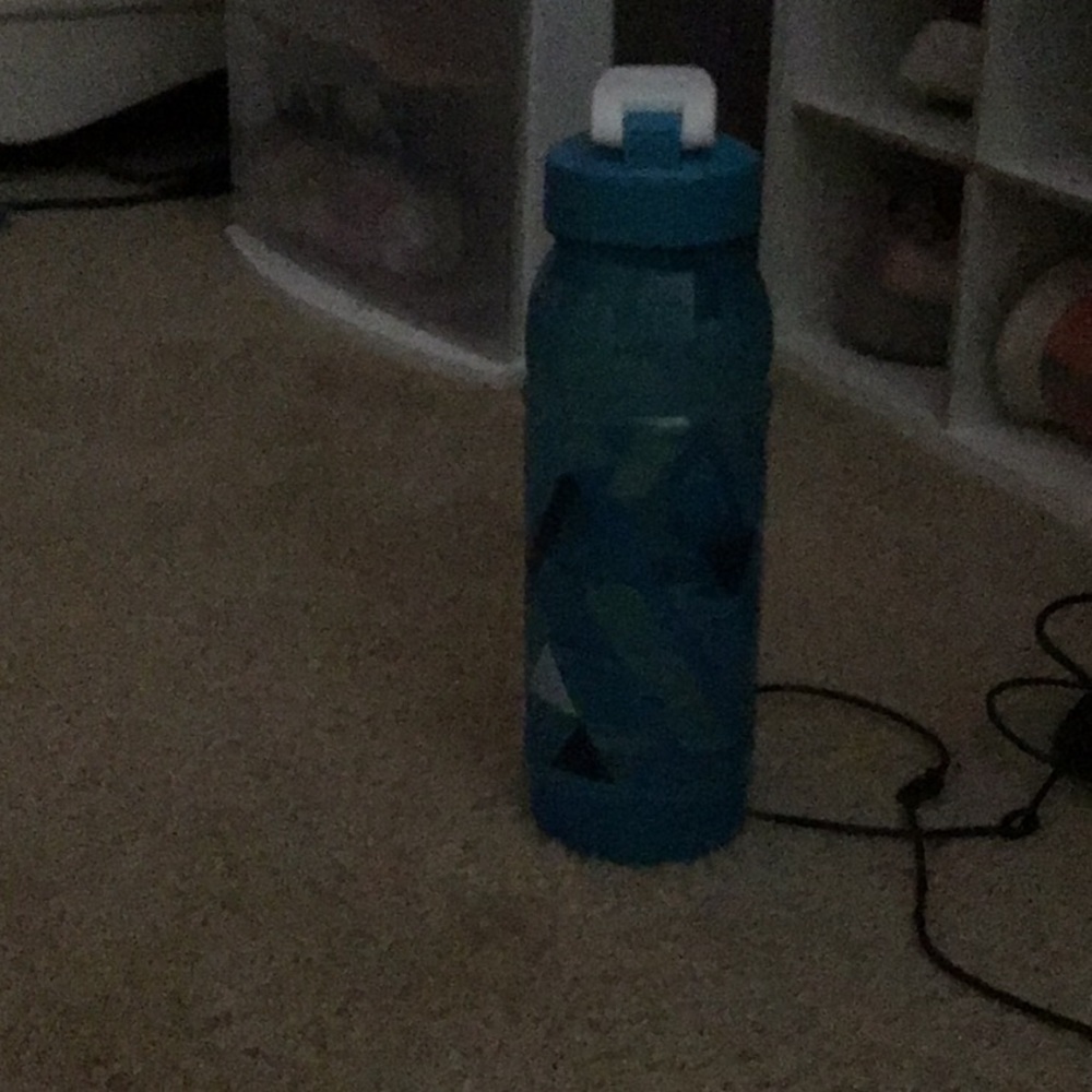 Water bottle